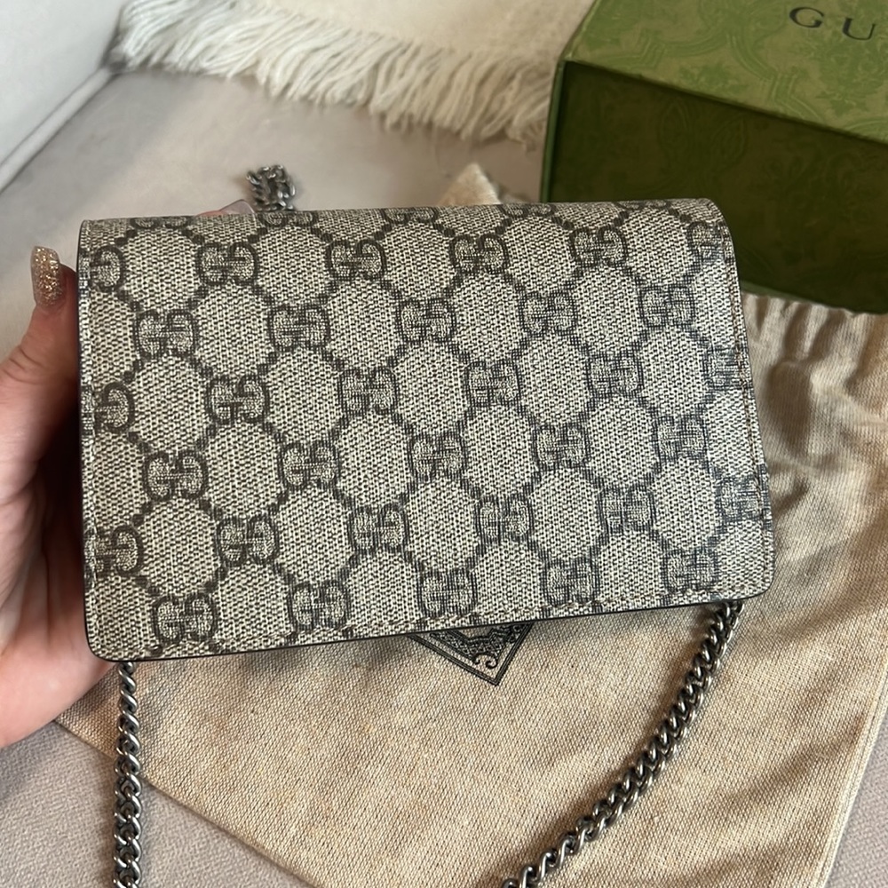 Gucci Mini Bag in Beige and Silver - Picture 4 of 9